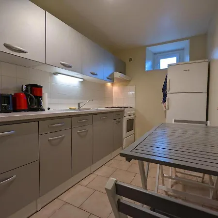 En Charente Avec Jardin, Animaux Acceptes - Fr-1-653-177 펜션 Salles-Lavalette