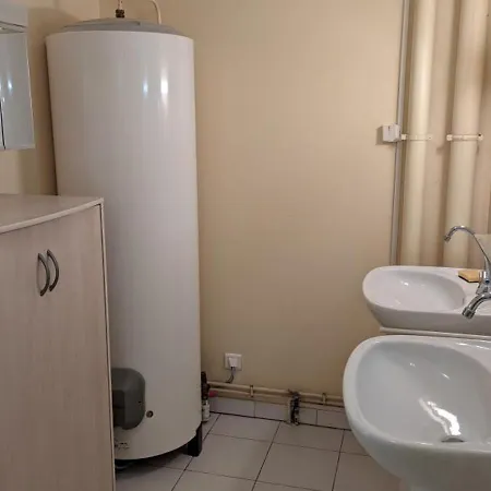 En Charente Avec Jardin, Animaux Acceptes - Fr-1-653-177 펜션