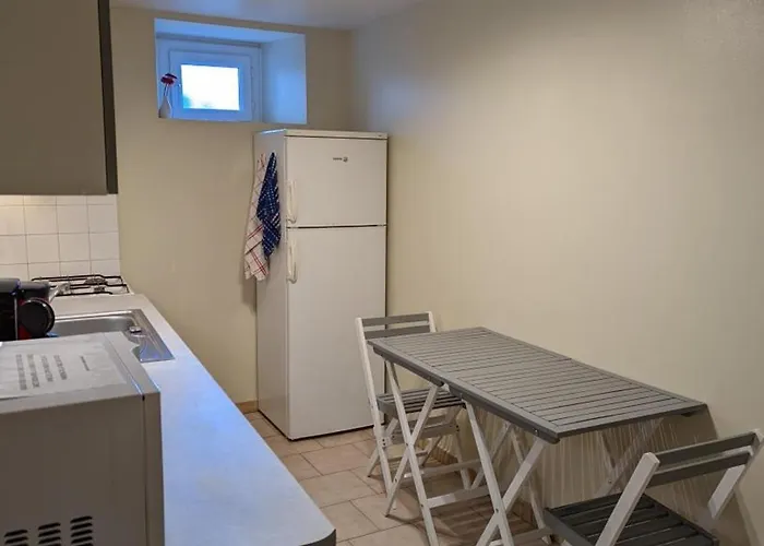 Сasa de vacaciones Communal Dans Le Sud Charente, Animaux Acceptés - Fr-1-653-177